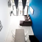 Great Loft With Balcony Near The 5Ta & The Beach