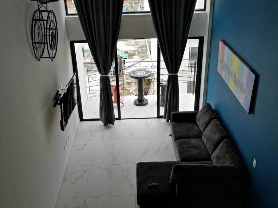 Great Loft With Balcony Near The 5ta & The